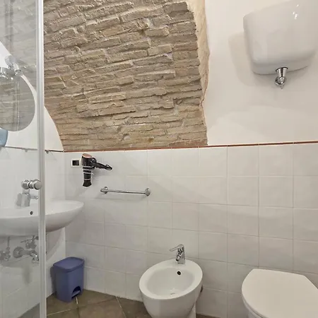 Διαμέρισμα Adiacente Piazza Del Mercato Σπολέτο