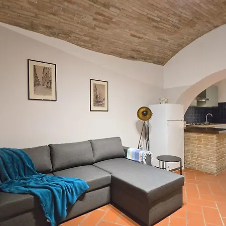 Apartment Adiacente Piazza Del Mercato *
