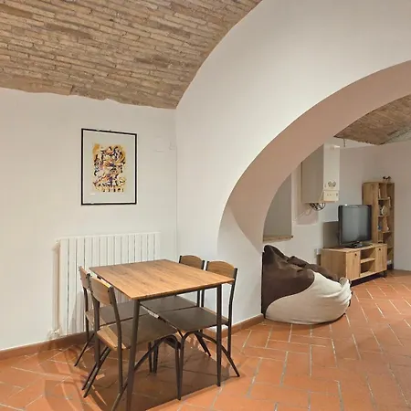 Adiacente Piazza Del Mercato * Σπολέτο