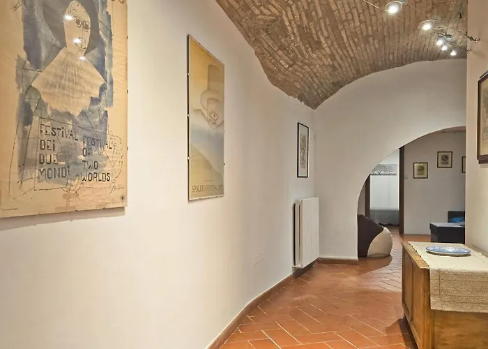 Adiacente Piazza Del Mercato Apartment Spoleto